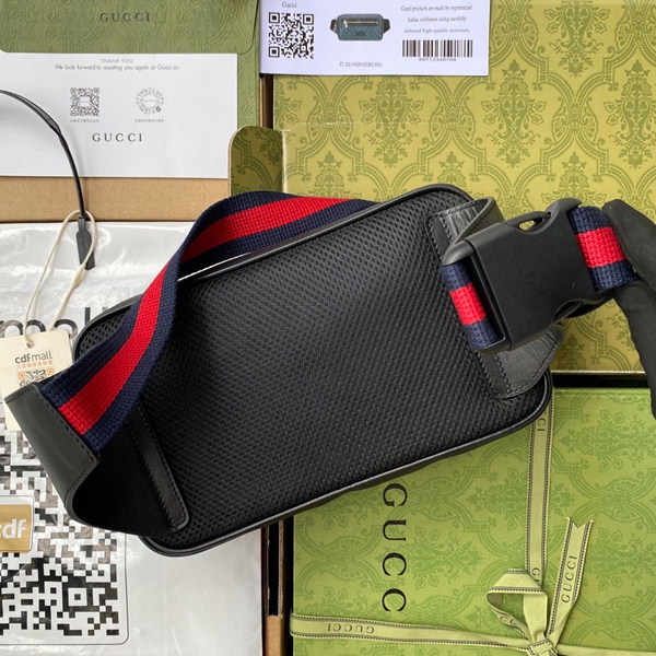 グッチバッグ背面デザイン
